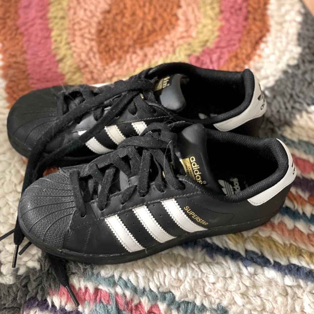 Adidas sneak